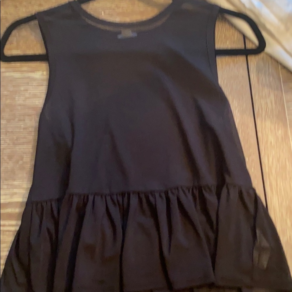 Garage mesh see through tank